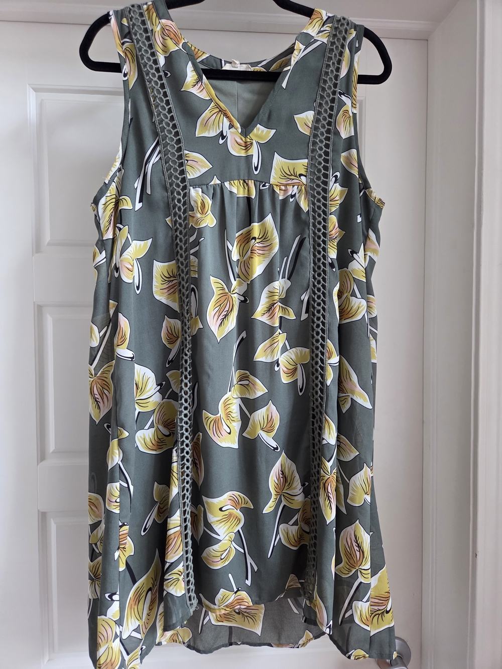 Entro Sleeveless Floral V-Neck Tunic Dress in Olive and Yellow
